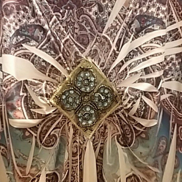 Cute Top - Picture 2 of 3